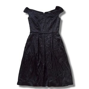 Le Chateau Black Dress size extra small, no waist tie